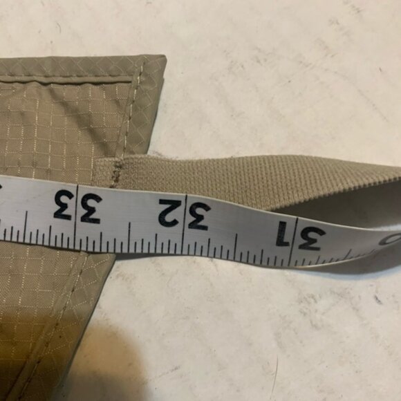 Eagle Creek Travel Gear Waist Belt Belly Bag Under Your Shirt Wallet secure - Picture 6 of 7